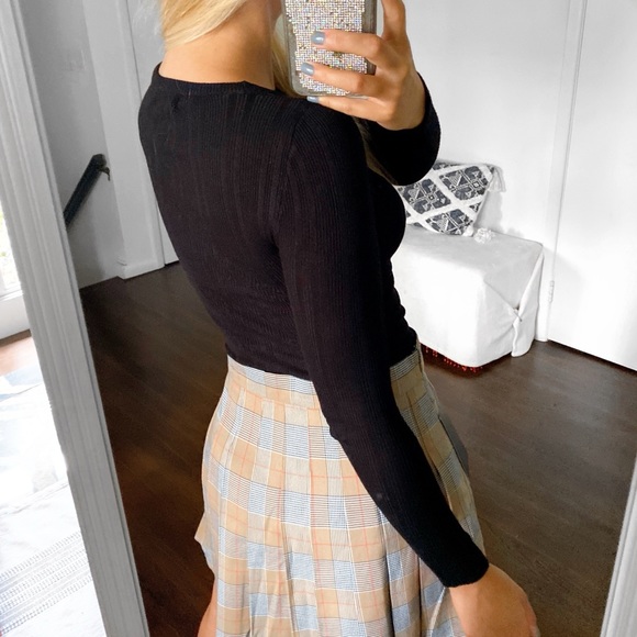 🖤 ATMOSPHERE BLACK RIBBED BAISC CROPPED LONG SLEEVE KNIT TOP! - Picture 3 of 8